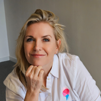 Nicolette van den Broek